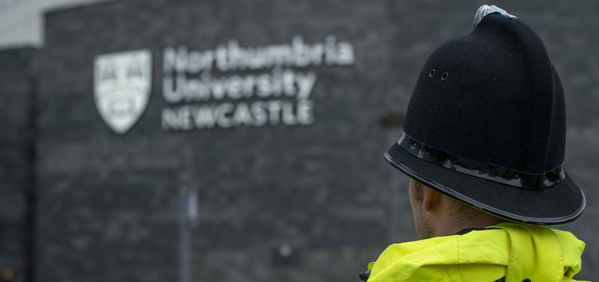about_pdca_desktop Image of Police Constable - head and shoulder shot - on patrol